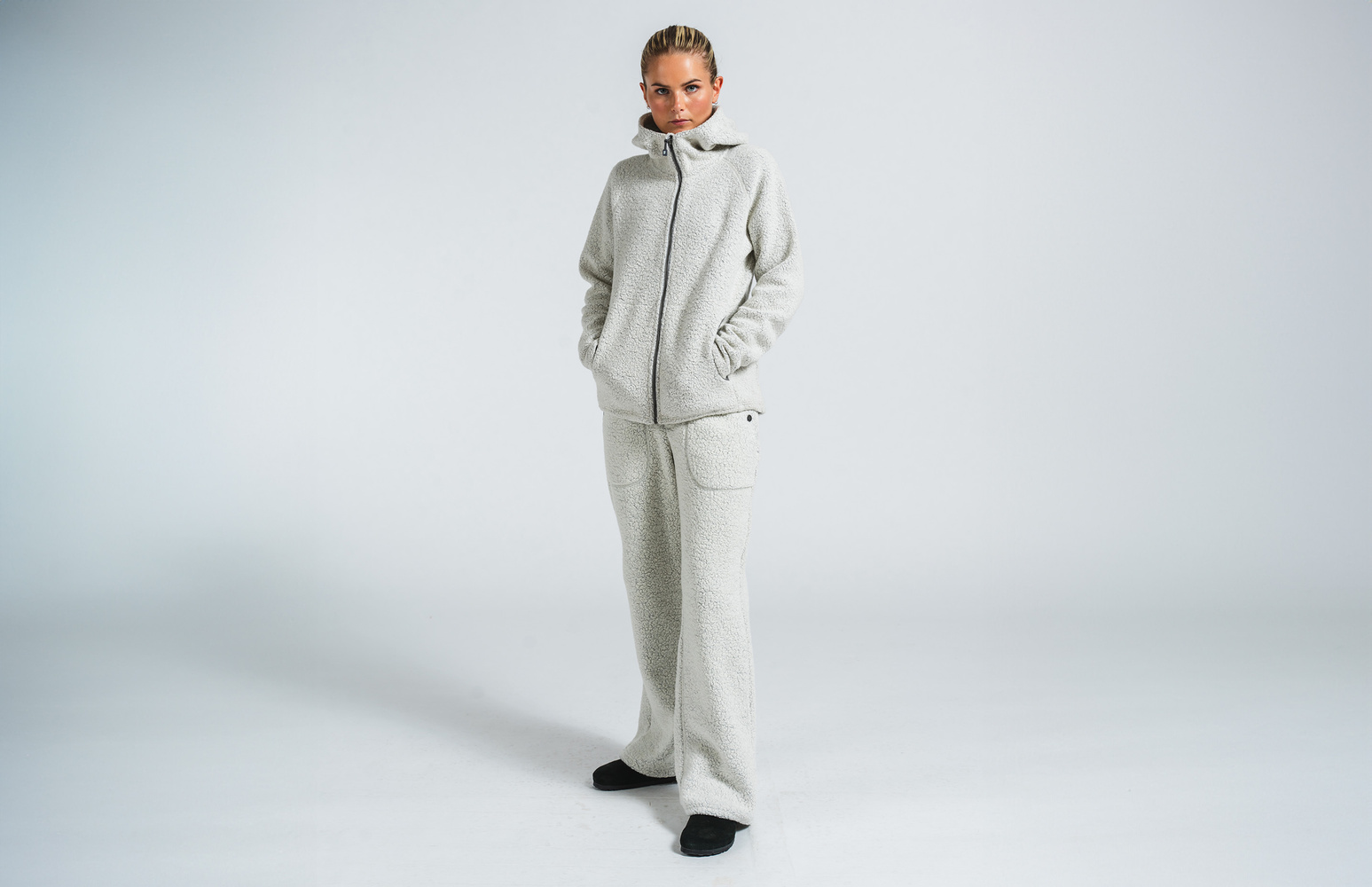 W Malö Wool Hoody