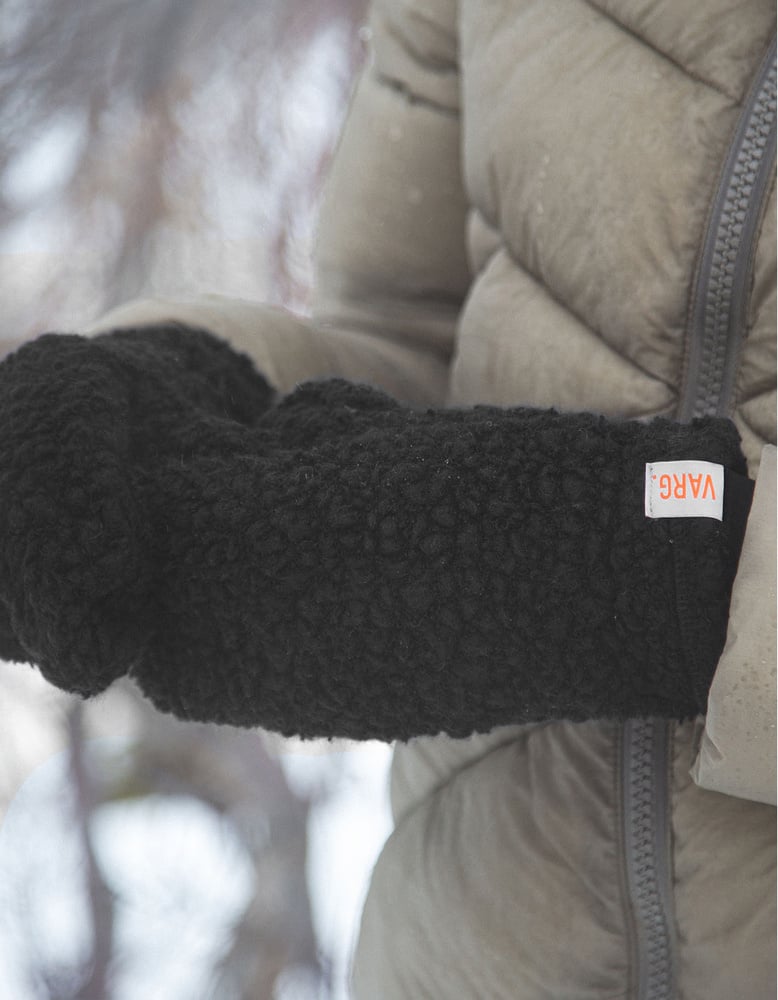 U Vargön Fat Wool Mittens