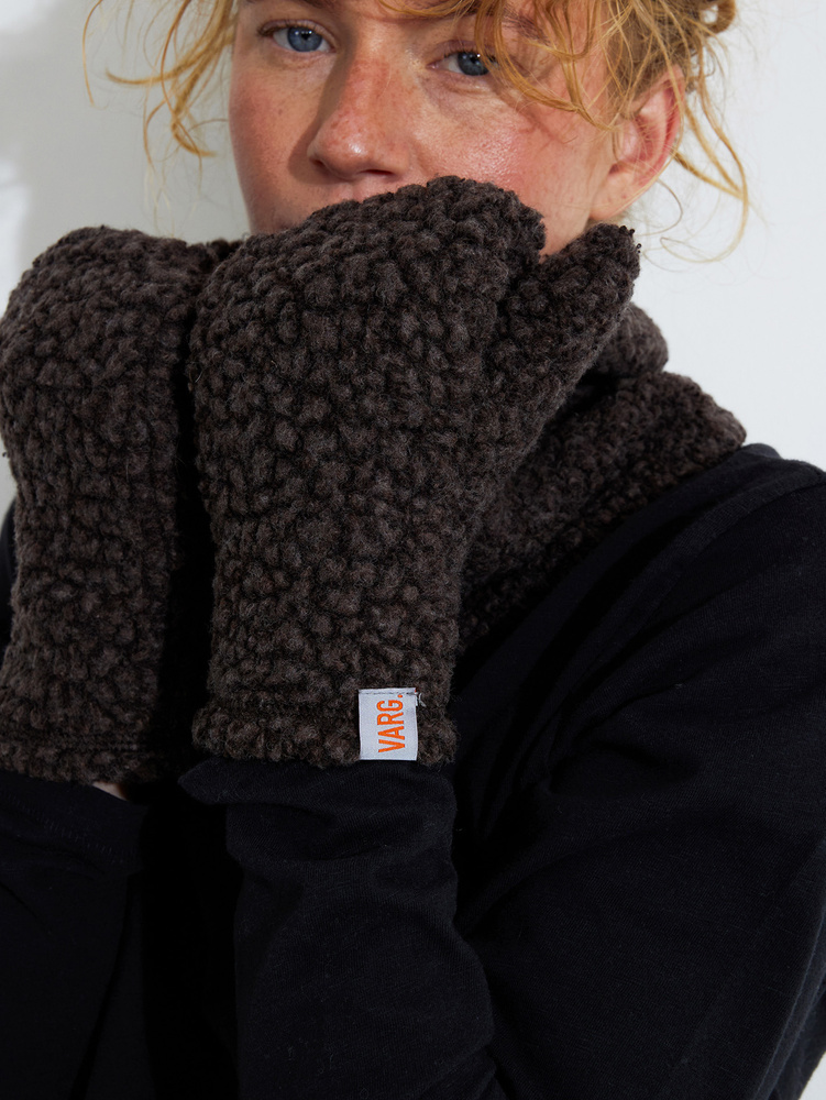 U Vargön Fat Wool Mittens