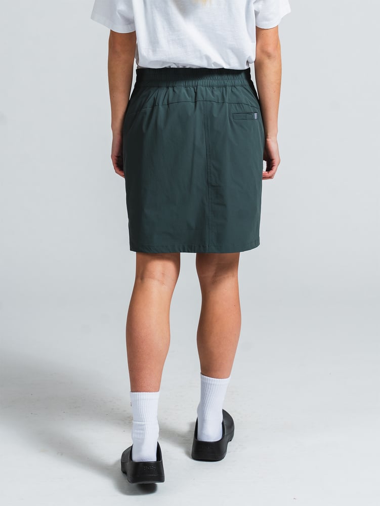 W Åbo Active Skort