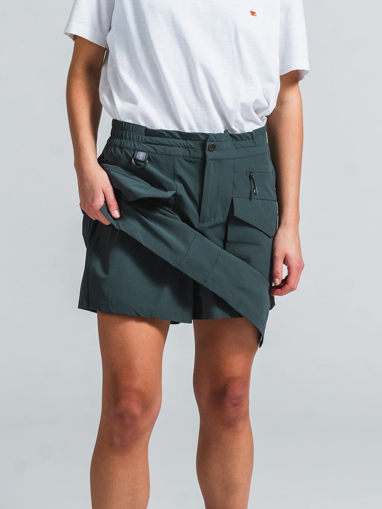 W Åbo Active Skort