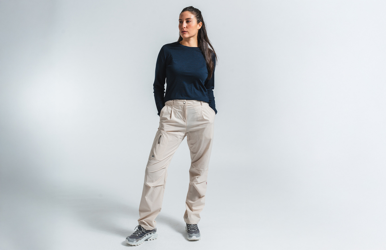 W Åhus Active Long Sleeve Tee