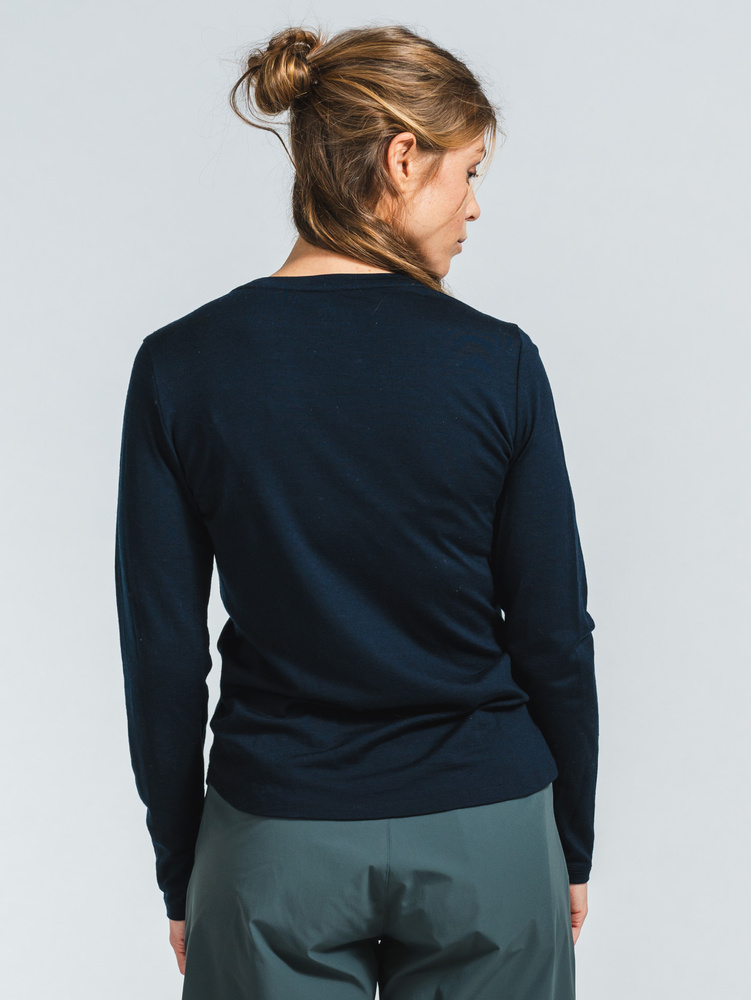 W Åhus Active Long Sleeve Tee