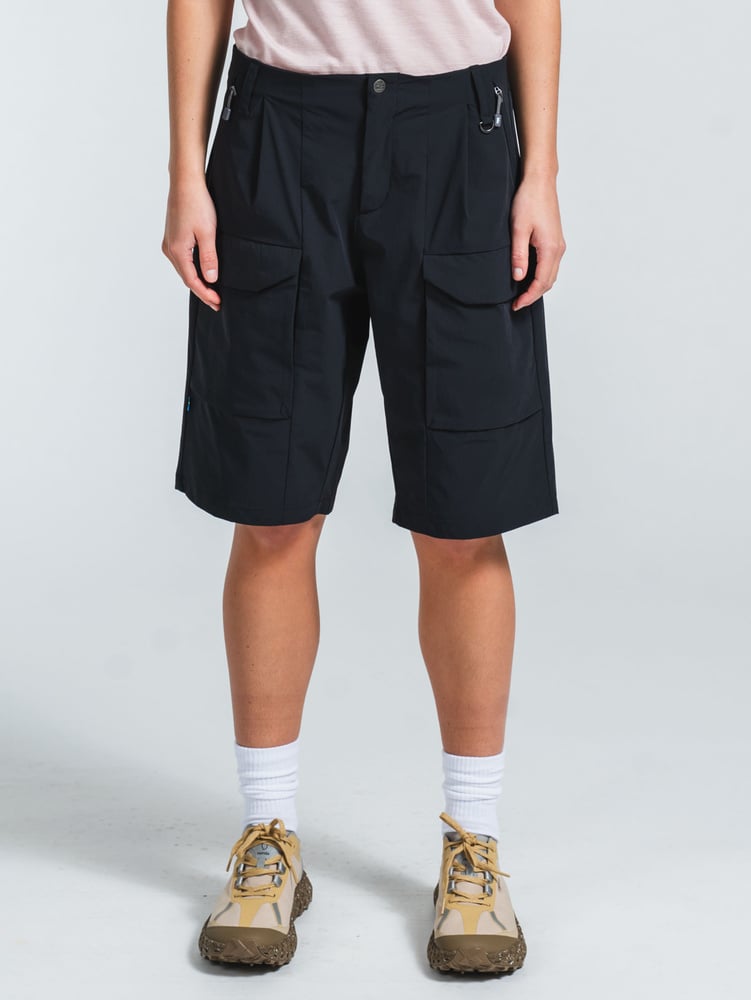 W Lofoten Cargo Shorts