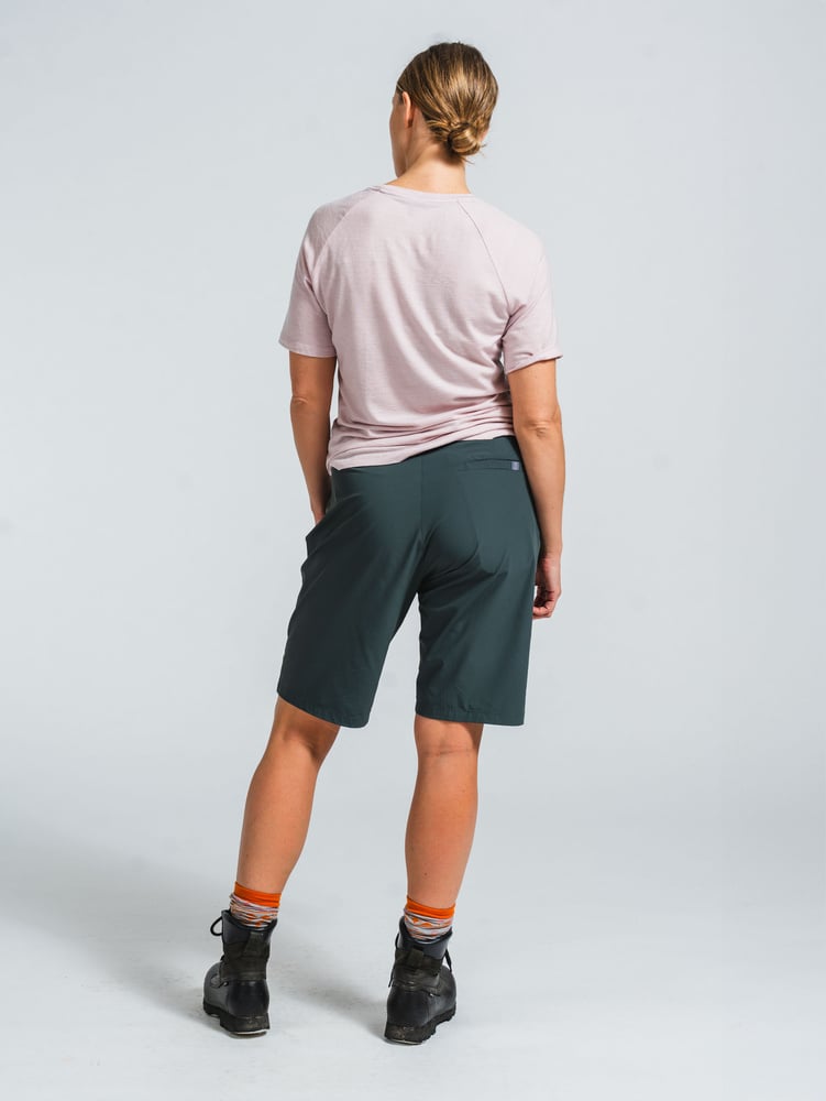 W Lofoten Cargo Shorts