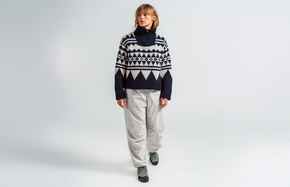 W Bräcke Knitted T-Neck