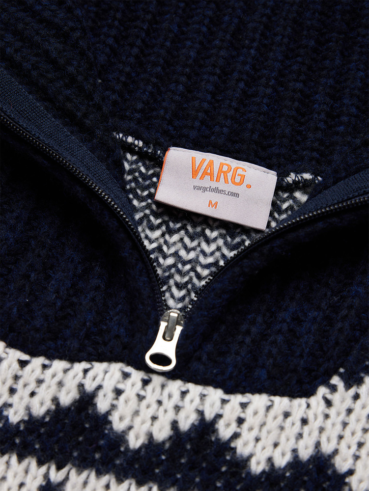 W Bräcke Knitted T-Neck