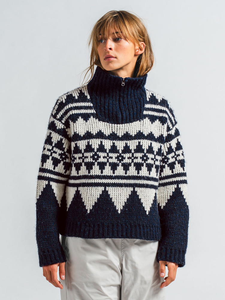 W Bräcke Knitted T-Neck