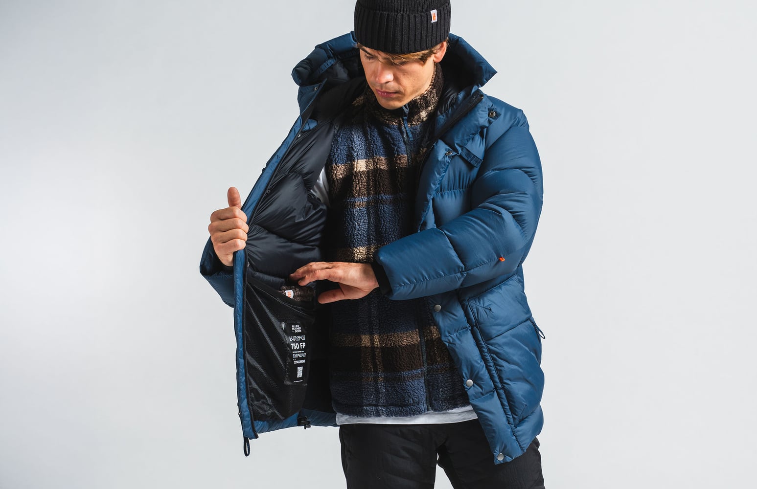 M Tvärå Down Jacket