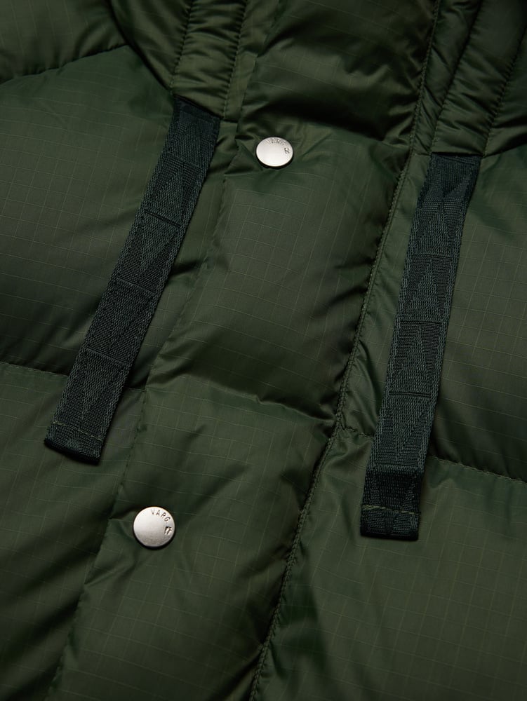 M Tvärå Down Jacket
