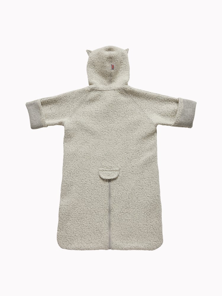 J Baby Varg Shelter