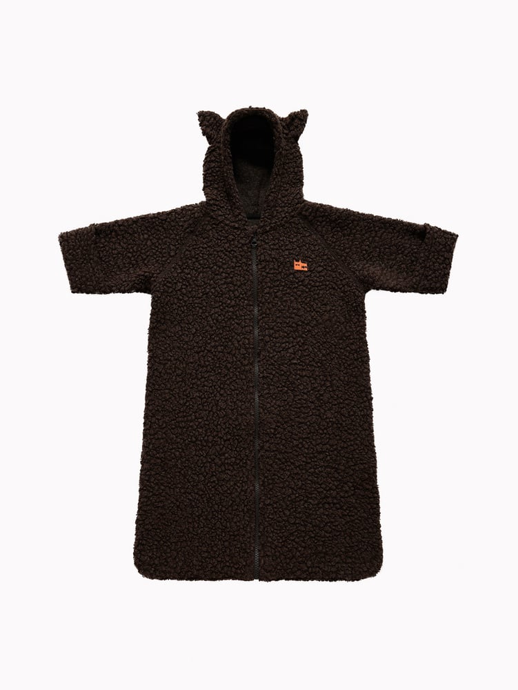 J Baby Varg Shelter