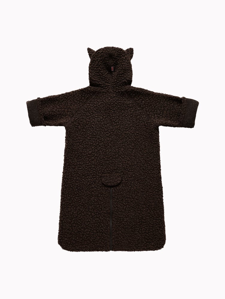 J Baby Varg Shelter