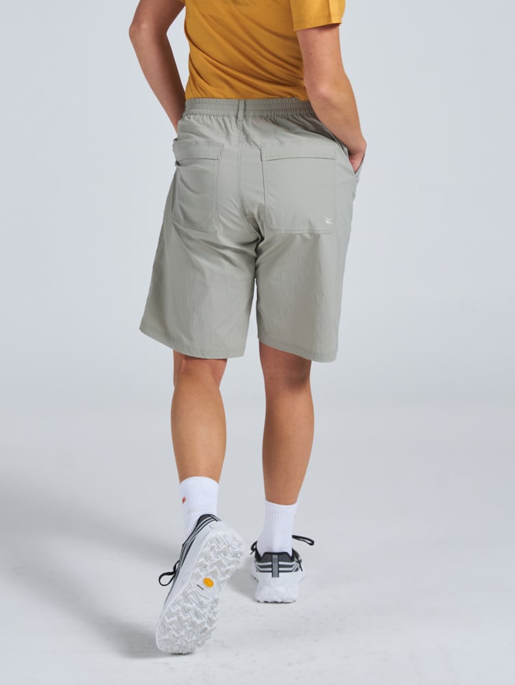 W Rissna Shorts