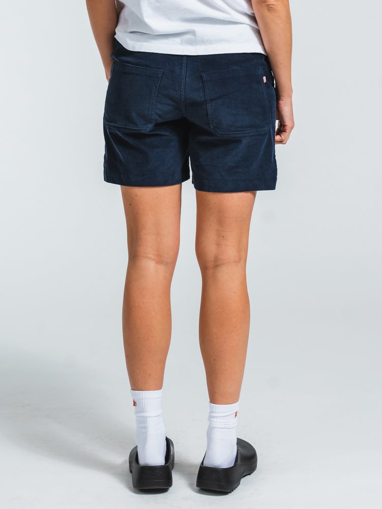 W Vaxholm Corduroy Shorts