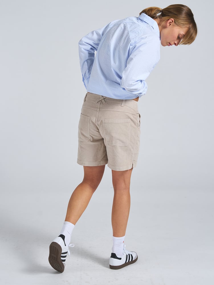 W Vaxholm Corduroy Shorts